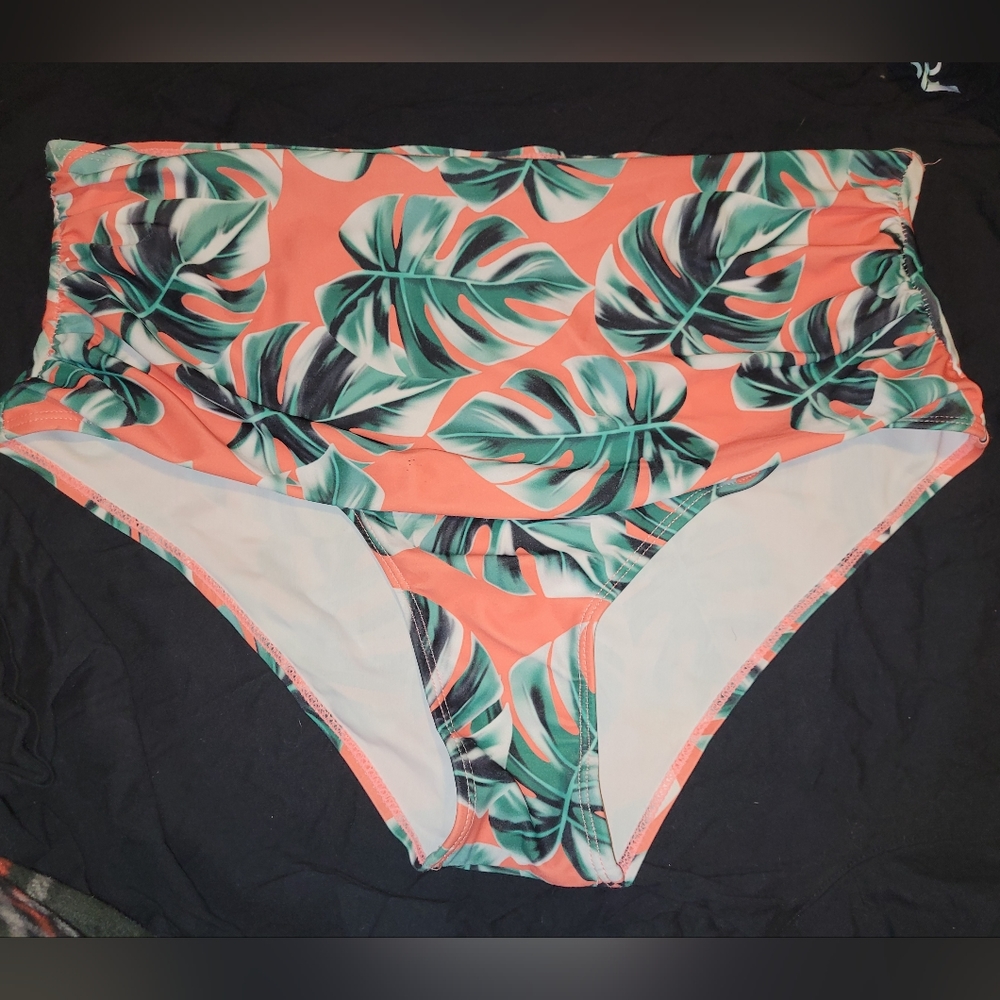 XL bathing suit bottom, floral